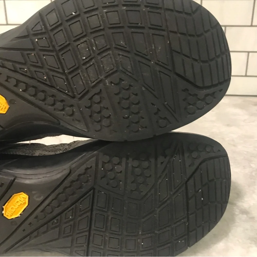 Hylete Sneakers Mens Size 8 Gray Circuit‎ Cross Training Shoes Vibram Running